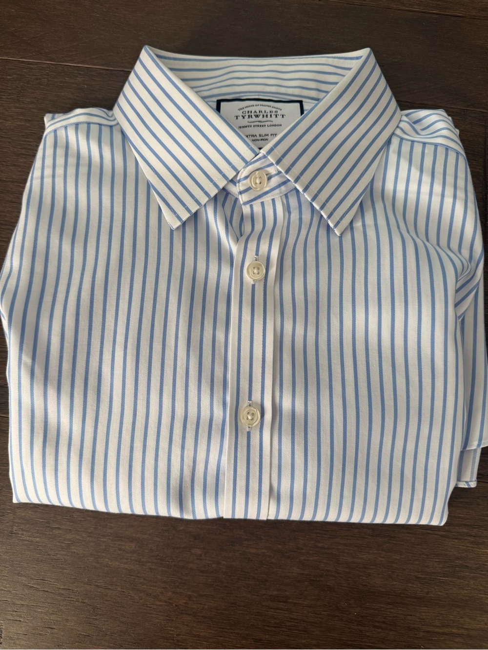 Charles Tyrwhitt Extra Slim Fit Dress Shirt with Light Blue Stripes 17/35
